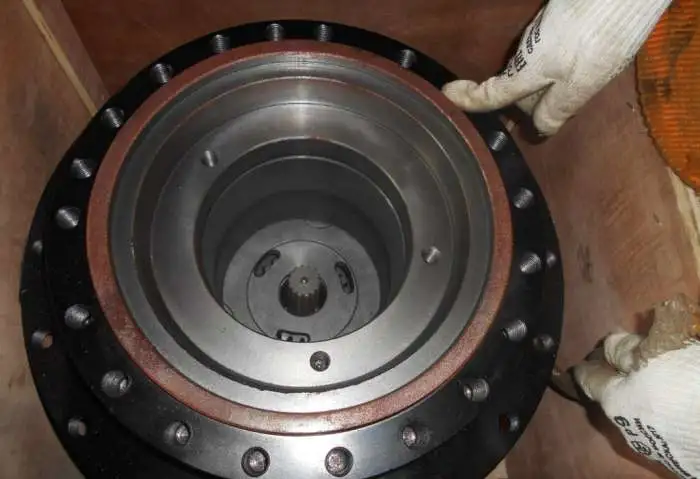 Бортовой редуктор без гидромотора Cat 325, фотография 1
