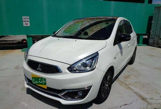 Mitsubishi Mirage, фотография 2