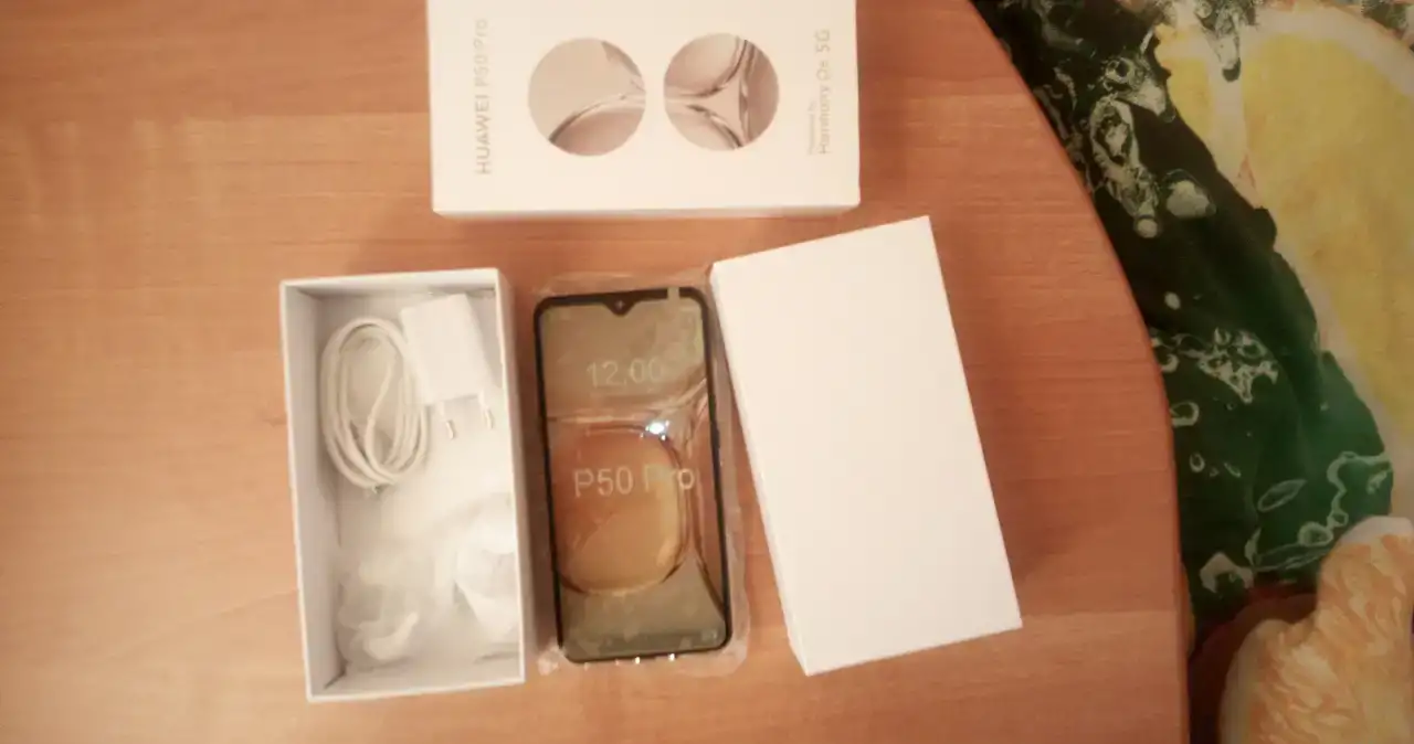 Продам телефон, фотография 1