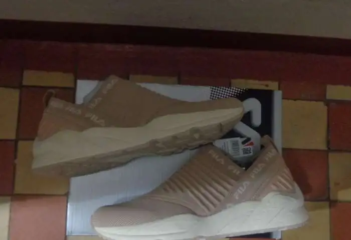 Новые кроссовки FILA 41 разм., фотография 1