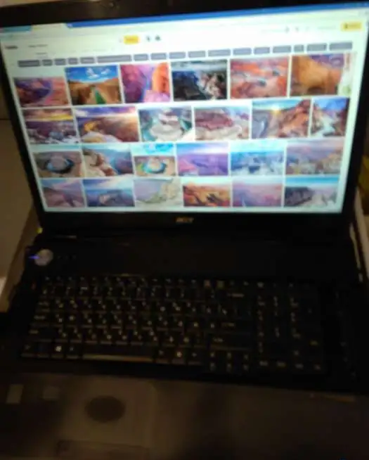 Acer, 2 ядра, 2.2 Ghz, 2 Gb, 320 Gb, 18.4
