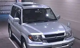 MITSUBISHI PAJERO IO, фотография 1