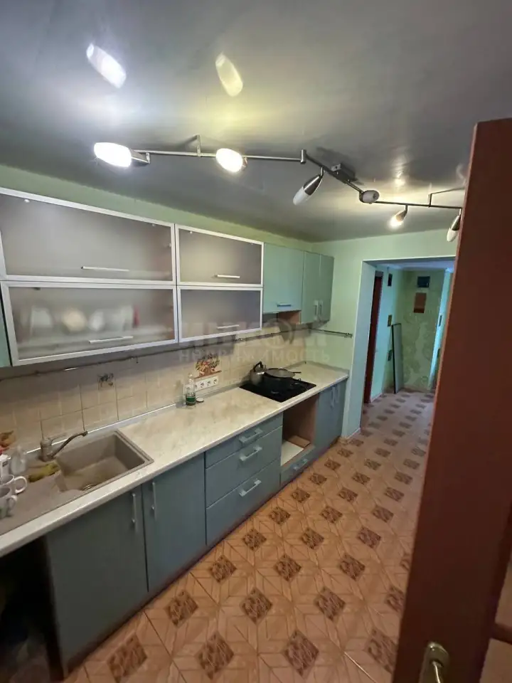 Продам 2-х этажный дом в Славяносербском районе село Раевка 183,00 м2, фотография 3
