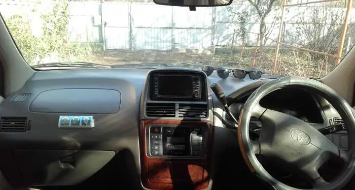 Продажа автобиля Toyota, фотография 3