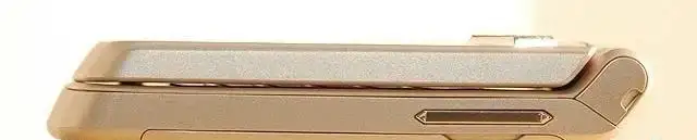 Sony Ericsson Z555i Dusted Rose оригинал, фотография 5