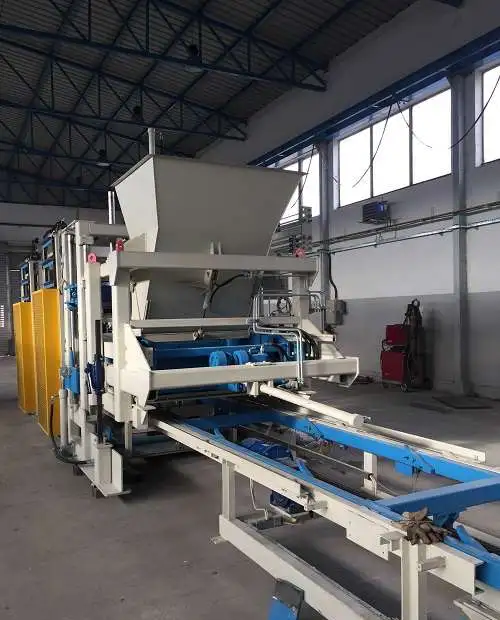 Стационарный вибропресс SUMAB R-1000, фотография 6