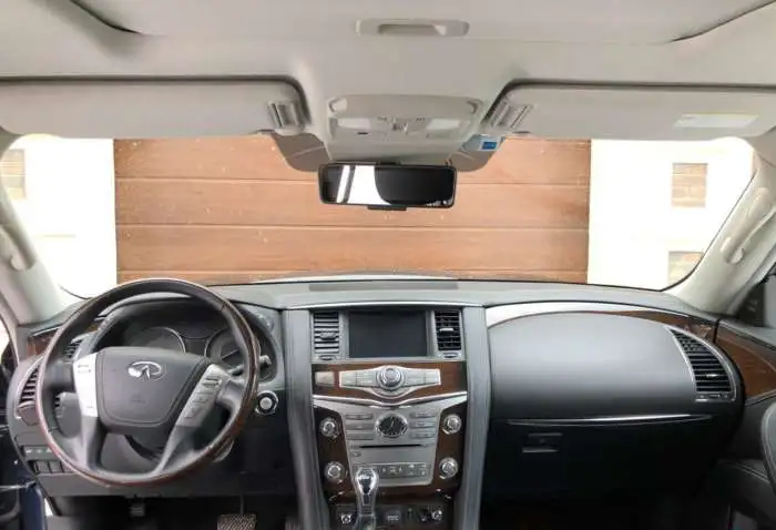 Продажа от собственника! Автомобиль Infiniti QX80 2018 г.в. в отличном состоянии, г. Москва, фотография 10