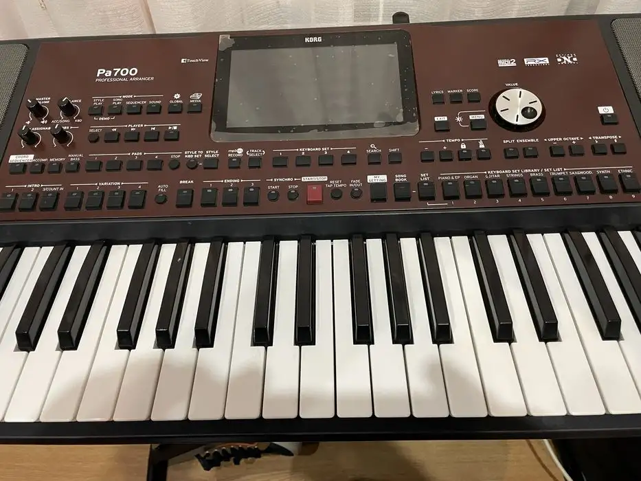 Синтезатор Korg Pa700 не рабочий, фотография 7