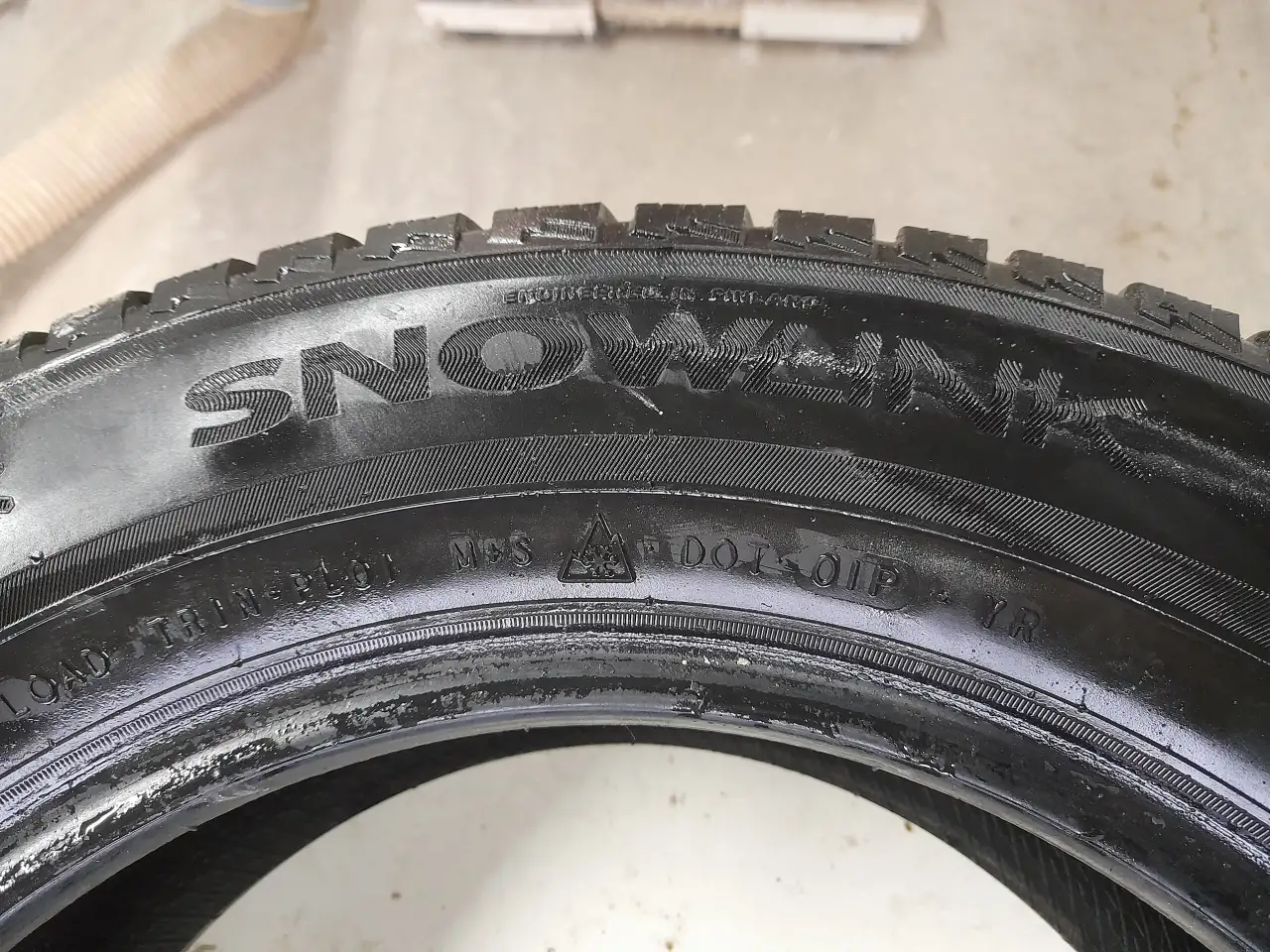 Продаю шины липучку на авто R 16 бу-4шт.п, фотография 3