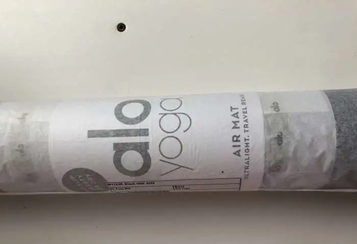 Йога Коврик Alo Yoga Mat Air 1.6mm, фотография 6