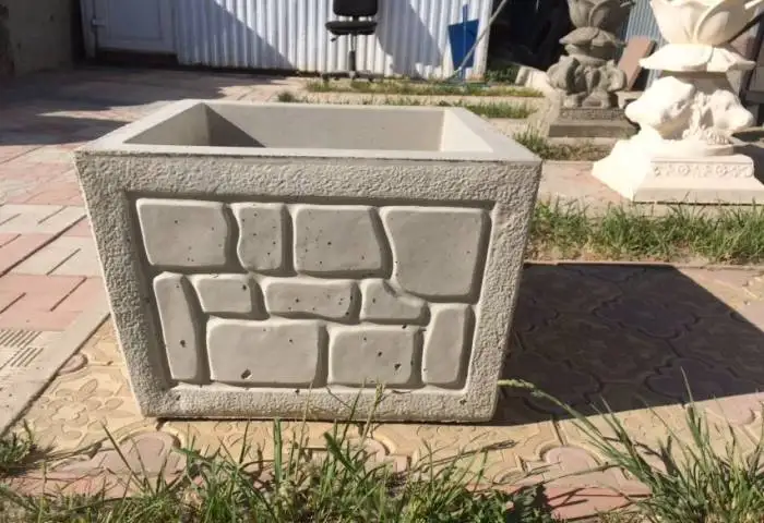 Вазон бетонный уличный , фотография 1