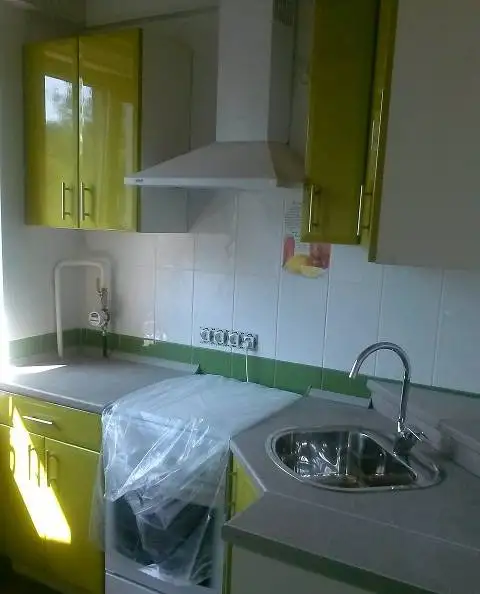 Кухонный гарнитур в хрущевку, фотография 1