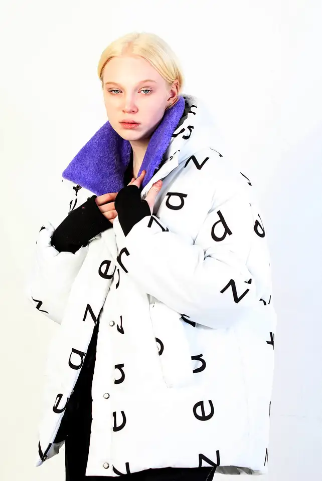 Полупальто bold print text 164/84, фотография 1