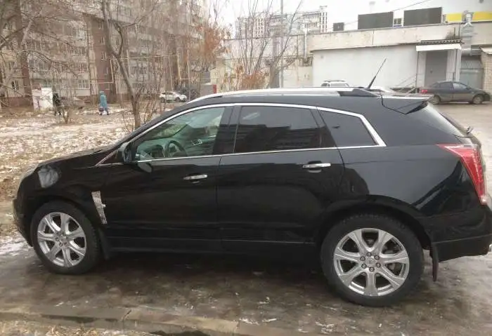 Cadillac SRX, фотография 1