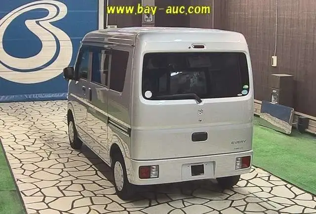 Грузопассажирский микроавтобус Suzuki Every кузов DA17V модификация Join гв 2017, фотография 2