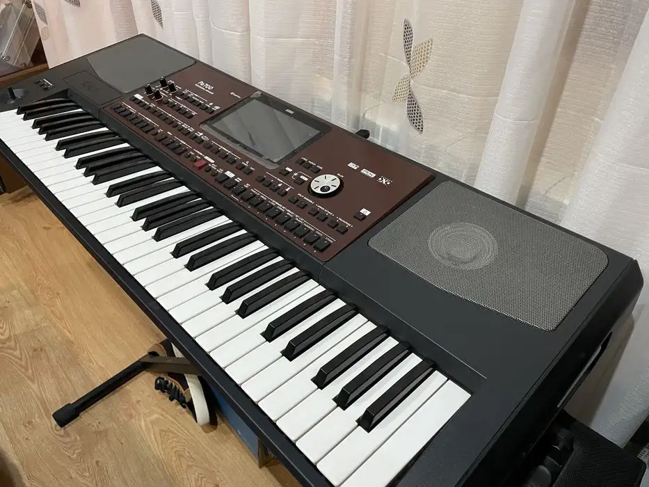 Синтезатор Korg Pa700 не рабочий, фотография 4