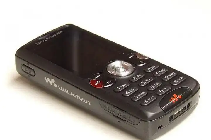 Sony Ericsson W810i Black оригинал,комплект, фотография 6