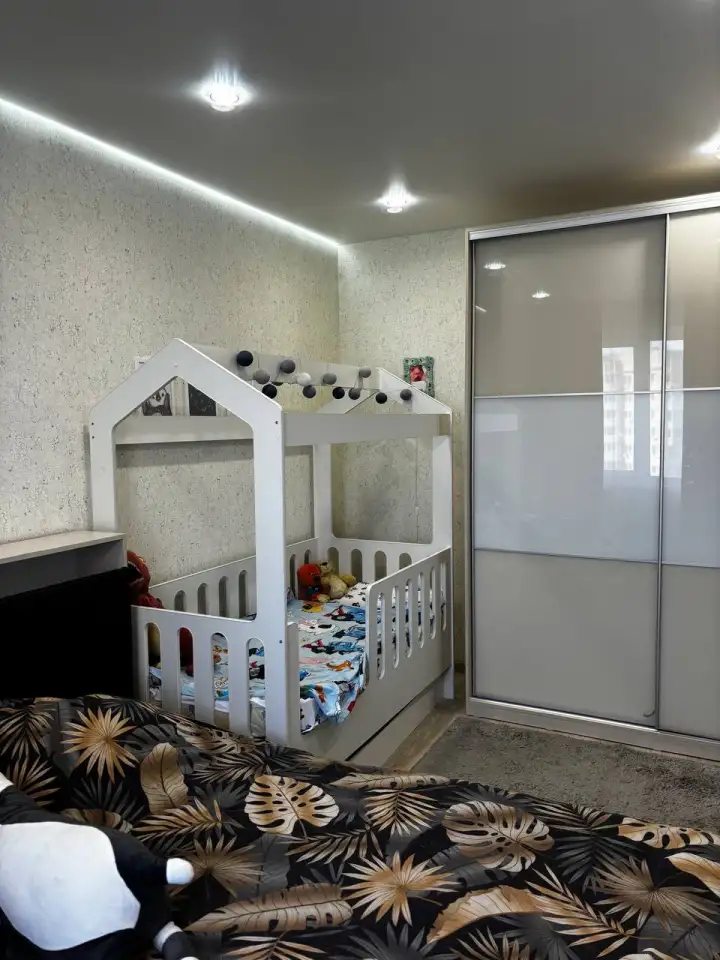 Двухкомнатная около метро, 56,00 м², 10 эт., Советский, гор., ул.Молокова 66, фотография 2