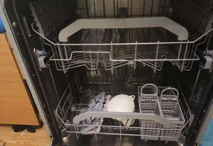 Посудомоечная машина Hotpoint-Ariston LFT 321 H, фотография 4