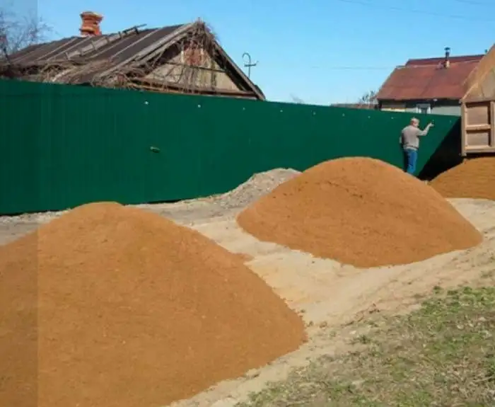 Колотые дрова, горбыль, щебень, песок с доставкой, фотография 3