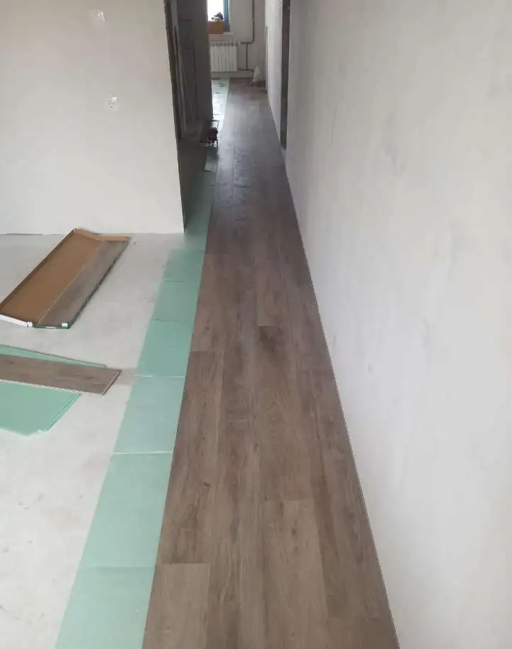 Укладка ламината, пвх плитки, линолеума, ремонт полов, фотография 7