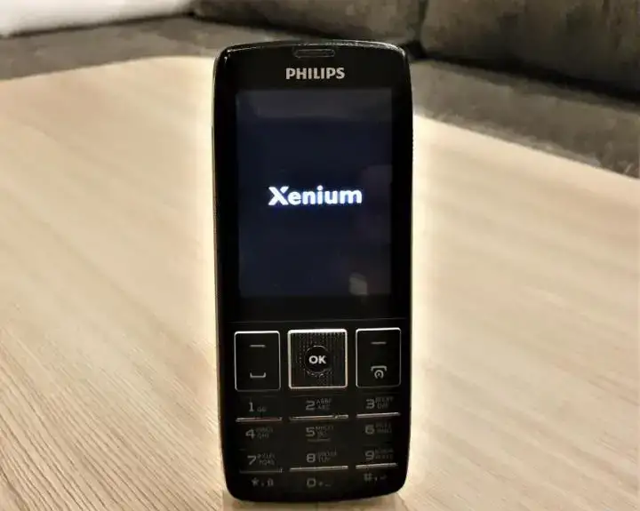 Новый Philips X5500 Black оригинал,2-сим.карты, фотография 6