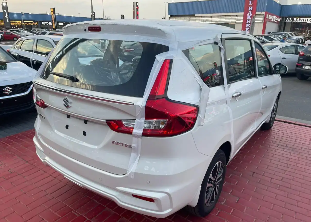 Suzuki Ertiga, фотография 3
