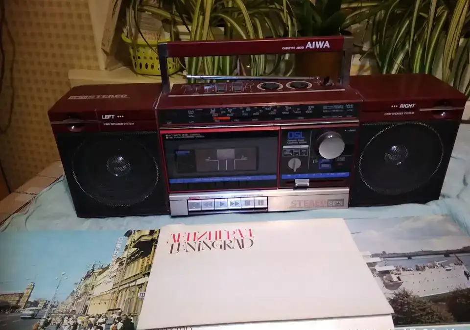 Магнитола редкая AIWA-CS240 не использовалась, фотография 6