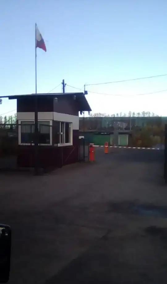 Продам гараж рядом с  метро  Обухово 18,00 м2, фотография 8