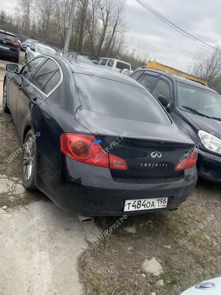 Автомобиль Infiniti G25, 2012, фотография 5