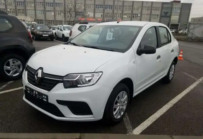 Аренда Авто с выкупом Renault Logan, фотография 1
