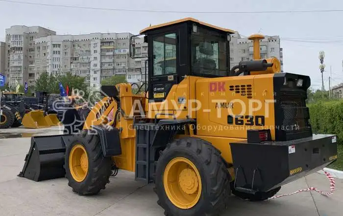 Фронтальный погрузчик AMUR DK630, фотография 2
