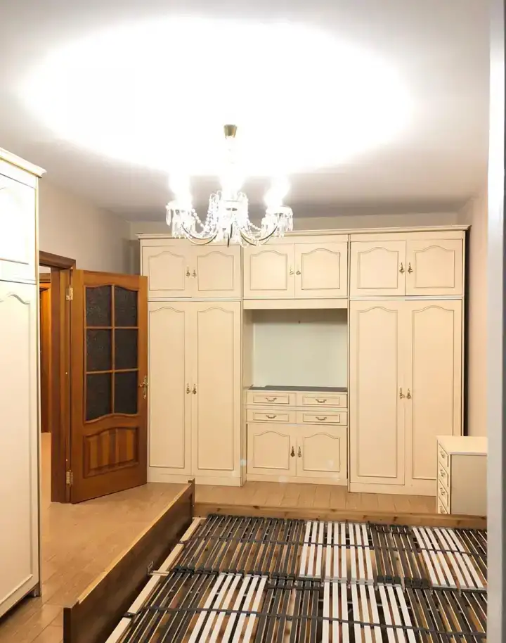 Сдаётся 5-и комнатная квартира площадью 125 м2, Москва, ул. Кравченко, д. 11, м. Просп. Вернадского, фотография 8