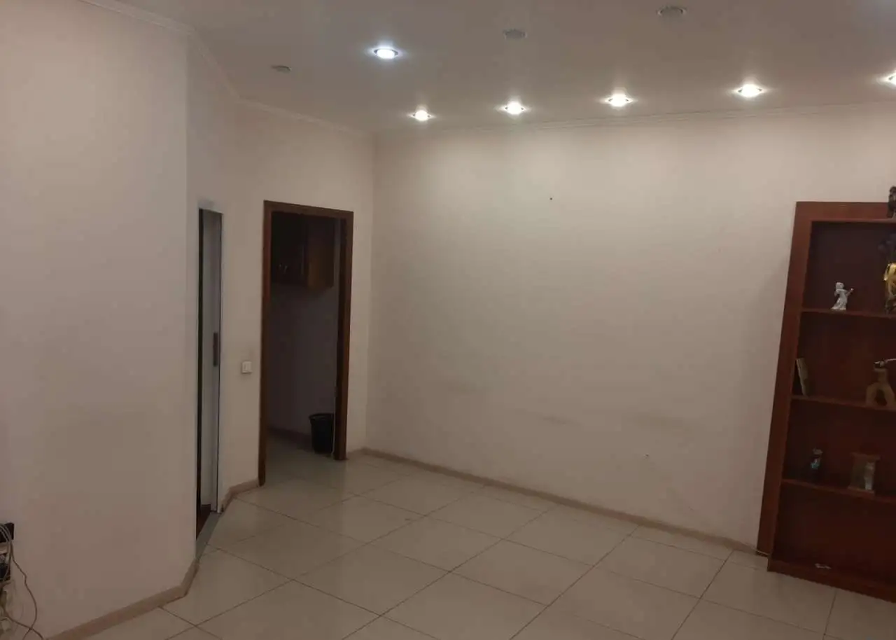 Сдаётся офис, 70 м², Уральских Рабочих 44, фотография 12