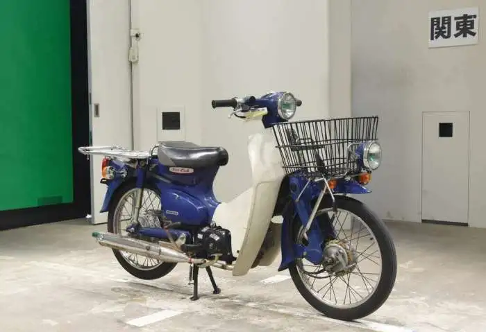 Мотоцикл дорожный Honda Super Cub рама AA01 скутерета корзина задний багажник гв 2008, фотография 3