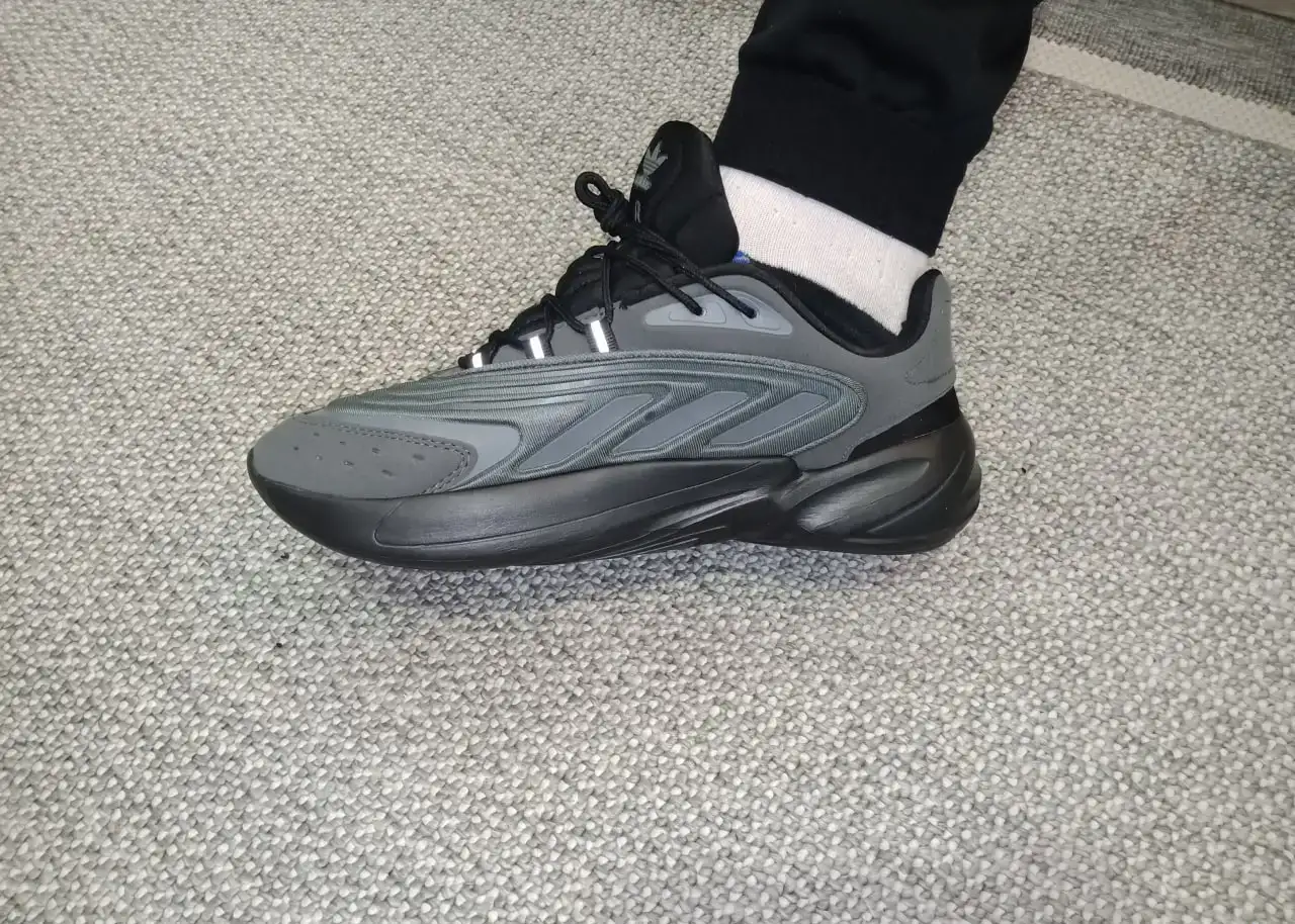 Кроссовки мужские adidas Ozelia, фотография 4