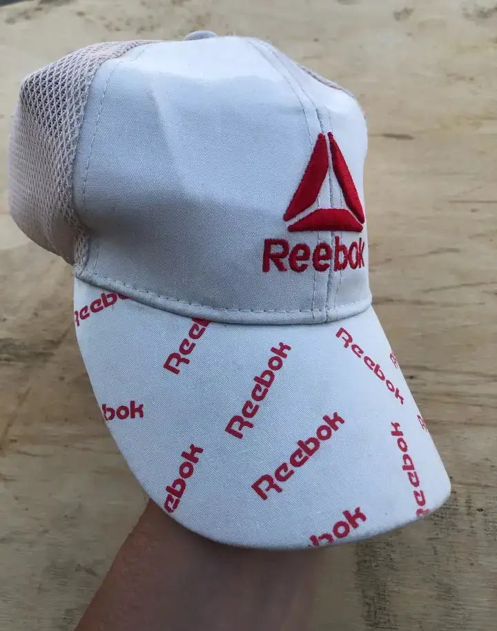 Детская бейсболка с рисунком Reebok, фотография 2