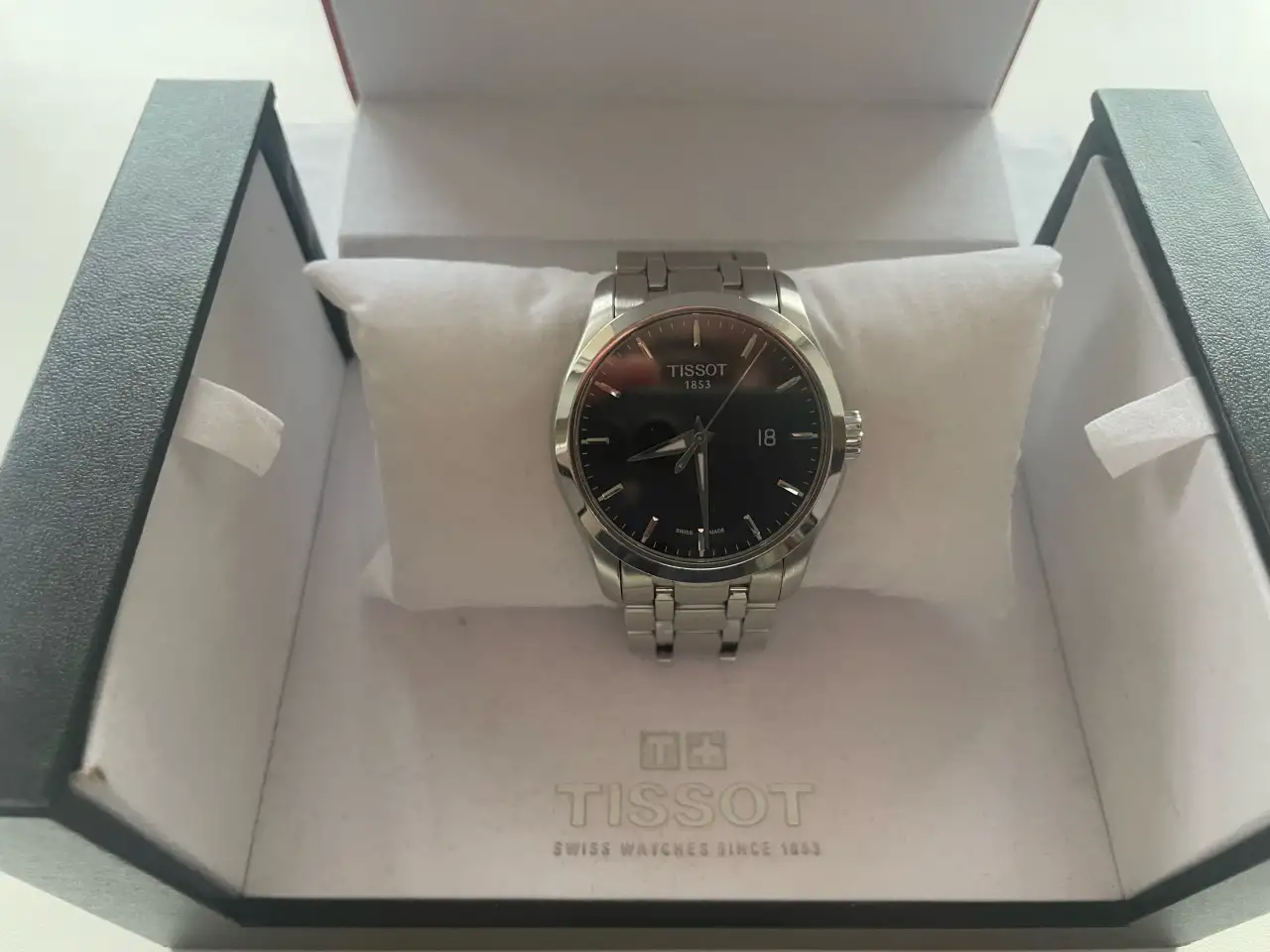 Продаю оригинальные Часы Tissot T-Classic T035.410.11.051.00, фотография 1