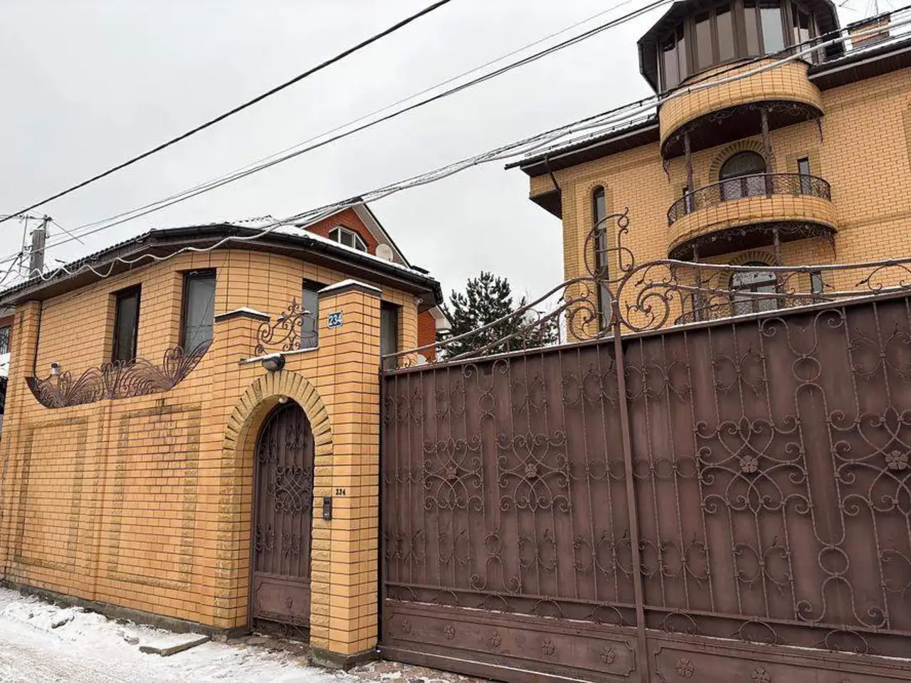 Срочная продажа! коттедж 426.7 м2 на участке 22.4 сот., фотография 2