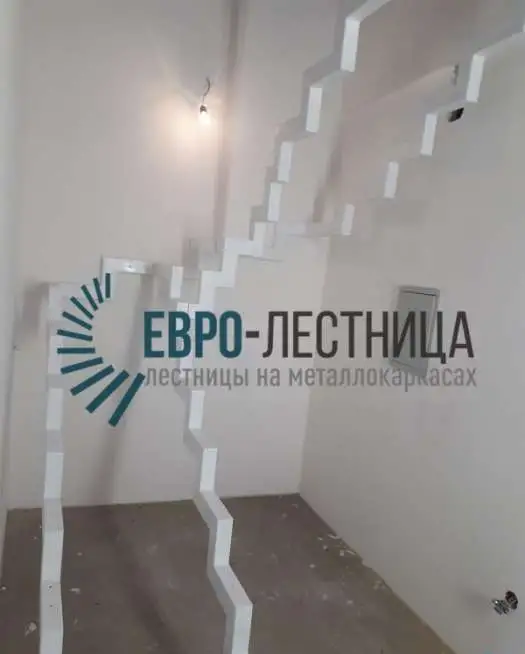 Металлокаркас для лестницы, фотография 1