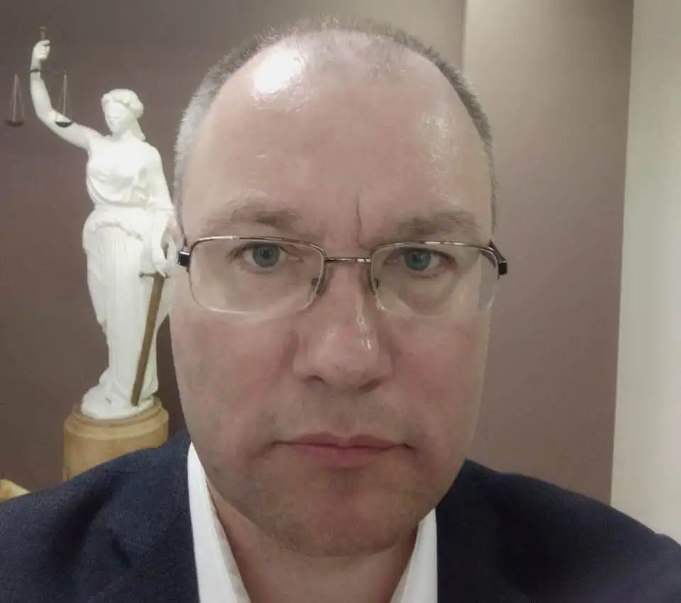 Адвокат по уголовным делам, фотография 1