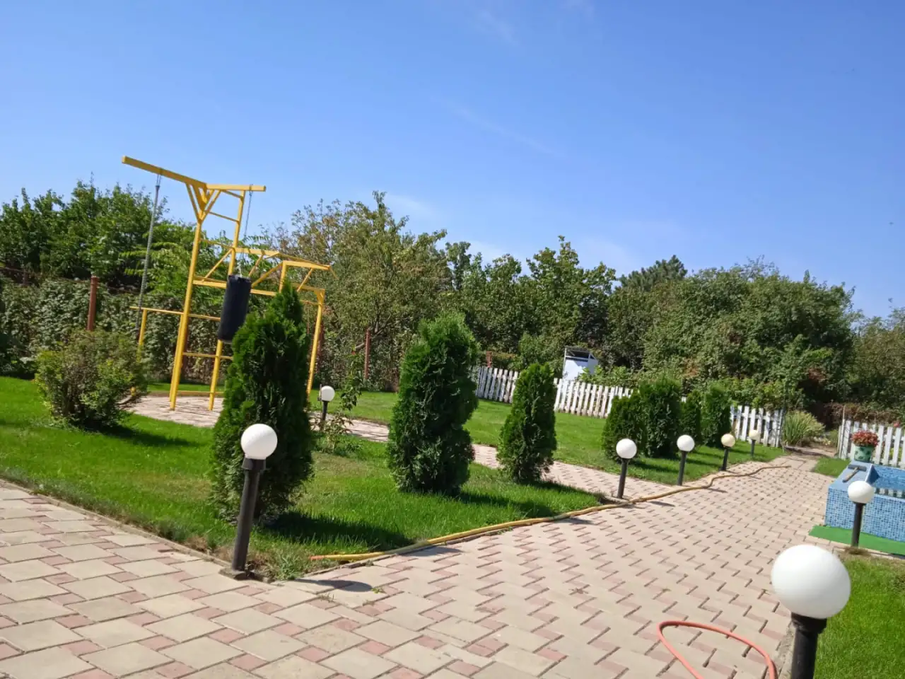 Продается дом 305 м2 на участке 10 сот. 305,00 м2, фотография 2