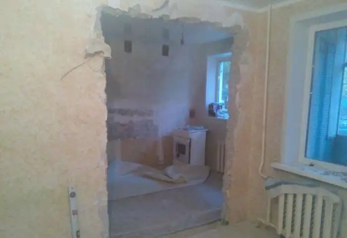 Демонтаж, слом стен, вырез проемов, кладка, фотография 3