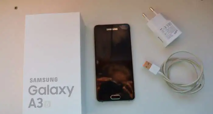 Продам: смартфон Samsung Galaxy A3, поддержка 2sim-карт, фотография 1