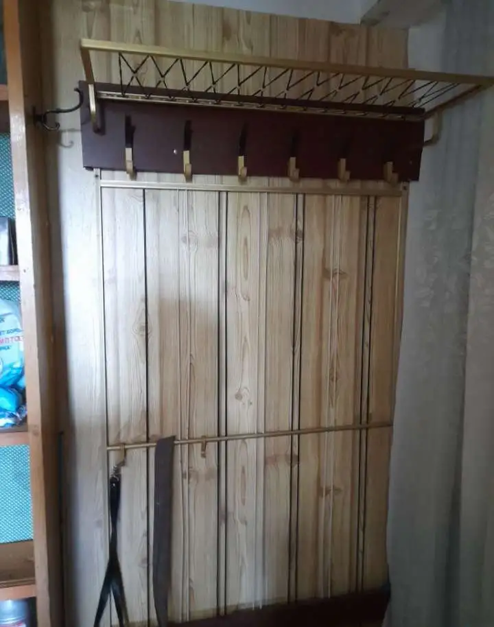 Вешалка в прихожую,  б/у ,но состояние отличное, фотография 2