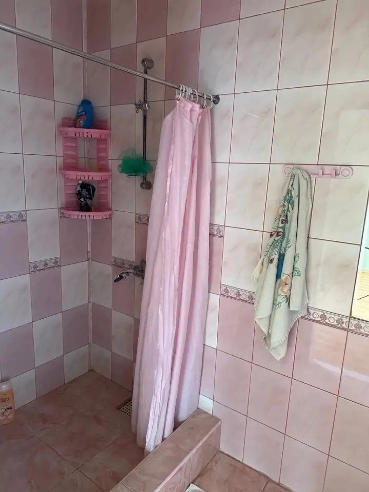 Продам дом 181 м2 в городе Луганск улица Щорса 181,00 м2, фотография 4