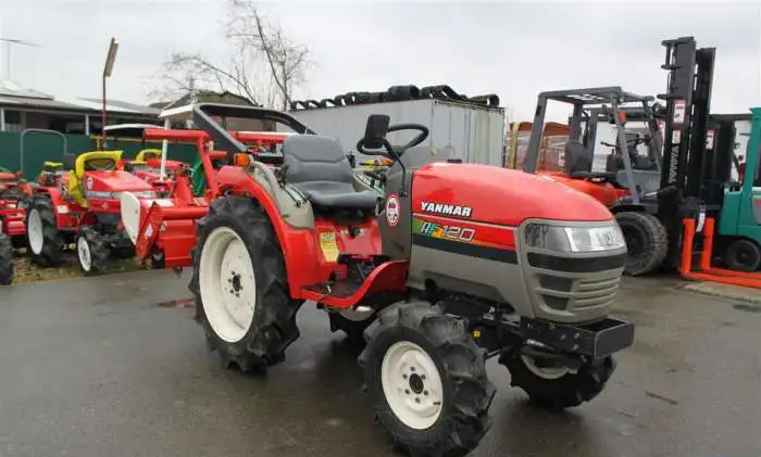 Японский мини трактор YANMAR AF120D, фотография 2
