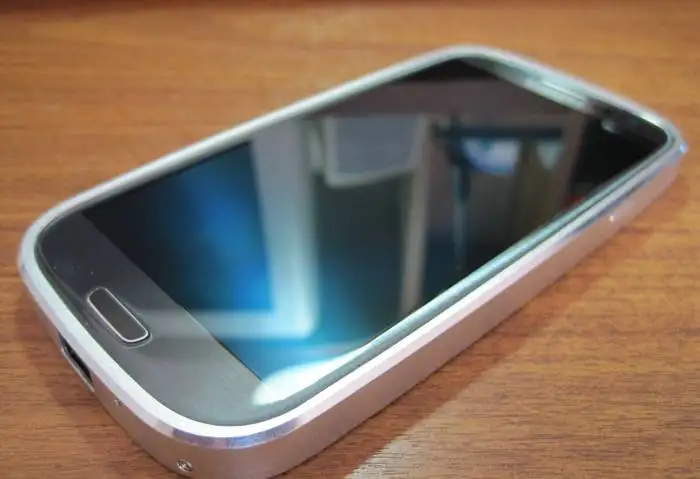 Samsung Galaxy S3 б\у + аксессуары, фотография 1