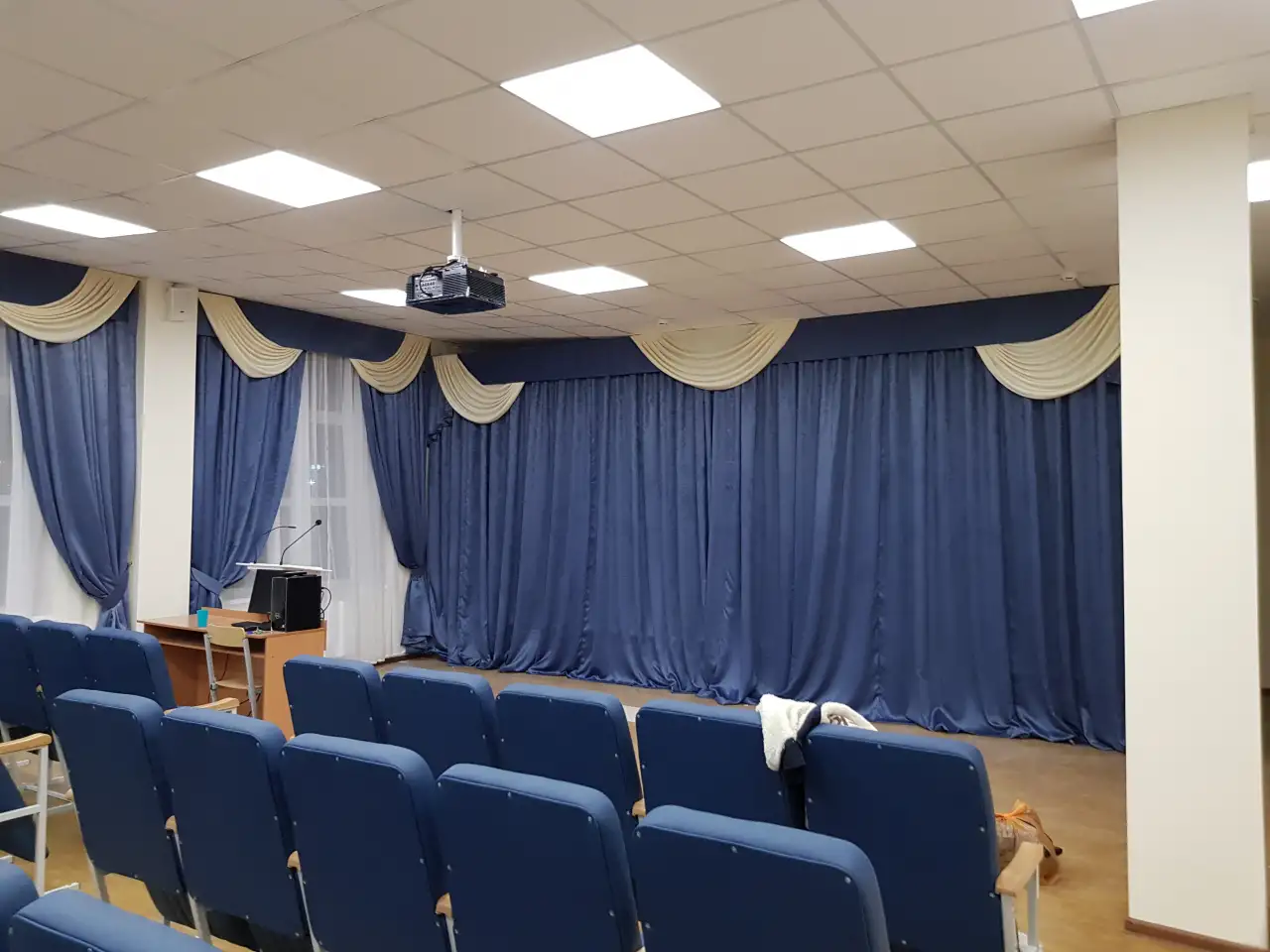 Пошив занавеса для сцены, театральные шторы, одежда для сцены, фотография 10