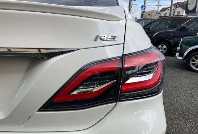 Продажа автомобилей Toyota Crown, фотография 11